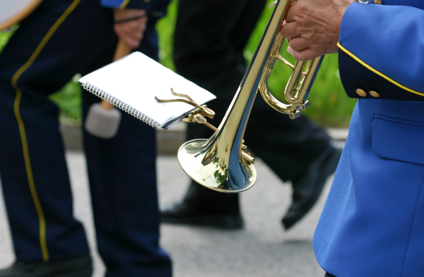 La tradition des marches de procession et de…